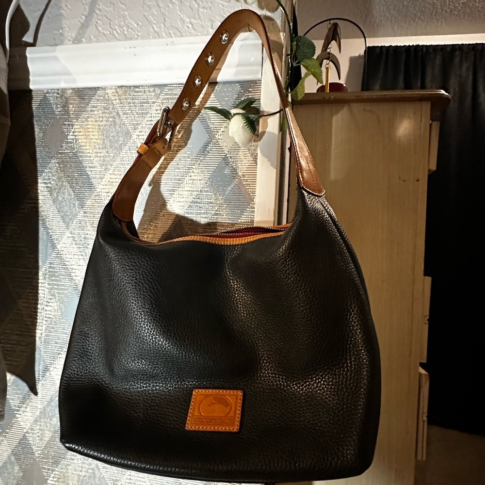 Vintage Dooney & Bourke purse